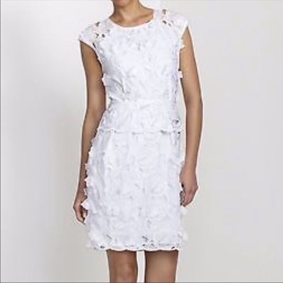 BCBGMaxAzria Dresses & Skirts - HP 🎉🎉NWT BCBGMaxazria Aveline White Lace Dress